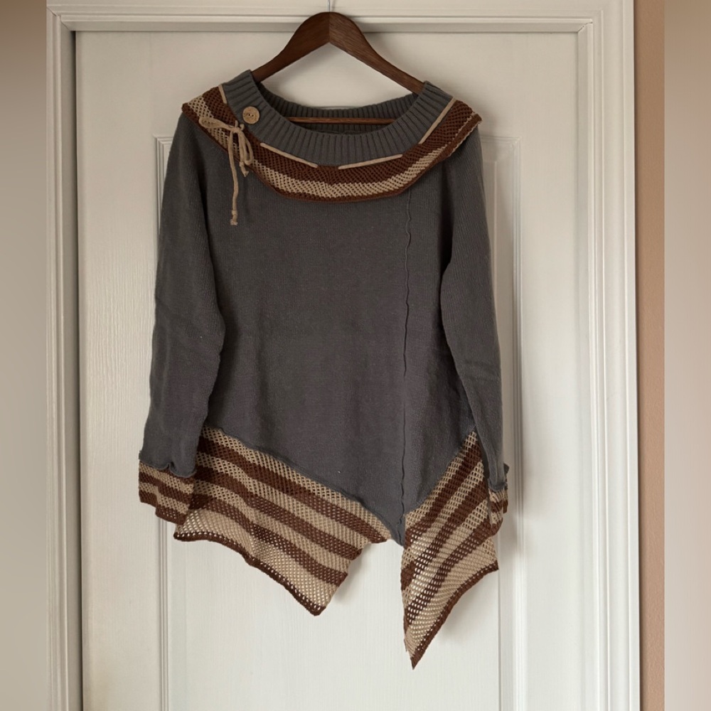 Fall/Winter Long Sleeved Grey Sweater